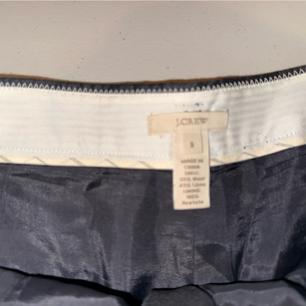 J. Crew Women's Gray Shorts - Picture 4 of 5